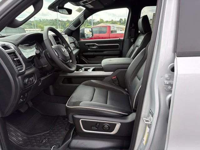 New 2027 Silver Ram Laramie image 15