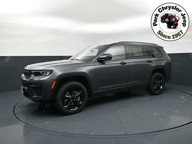 New 2026 Baltic Gray Metallic Clear-Coat Exterior Paint Jeep Limited image 2