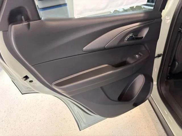 New 2026 Cacti Green Chevrolet ACTIV image 44