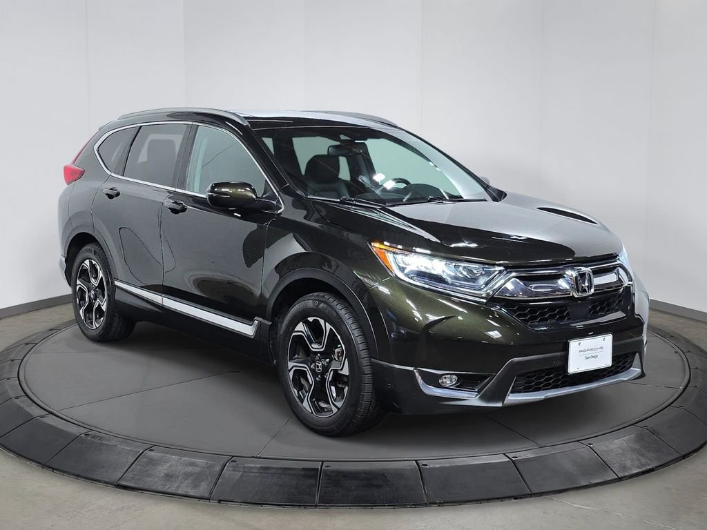Used 2017 Black Honda Touring image 9