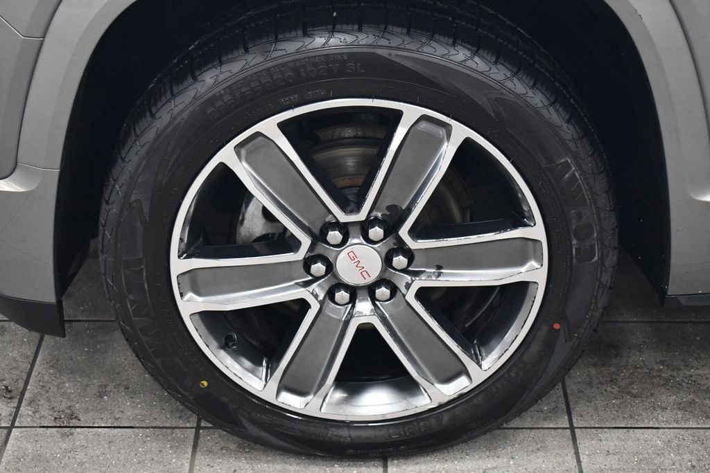 Used 2019 Pepperdust Metallic GMC Denali image 15