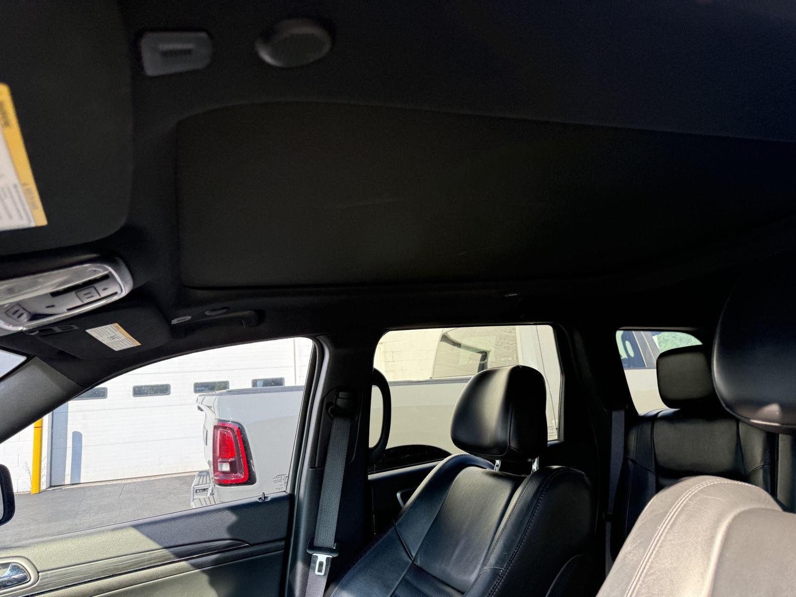 Used 2020 Diamond Black Crystal Pearlcoat Jeep Limited X image 8