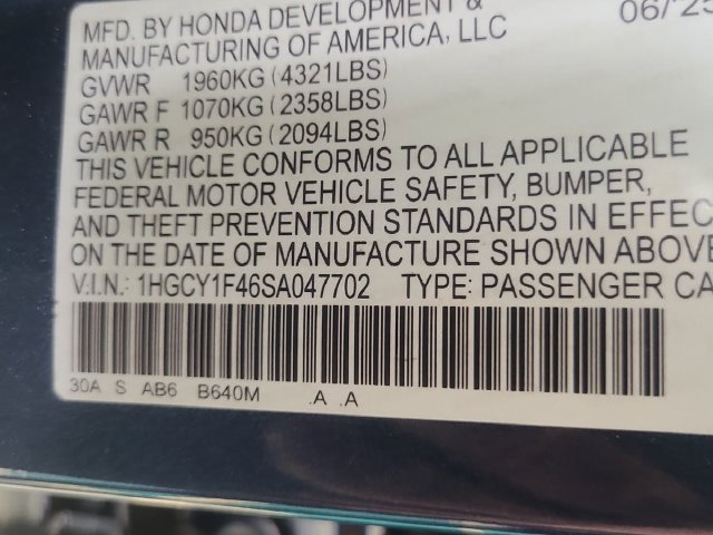 Certified Used 2025 Canyon River Blue Met Honda SE image 17