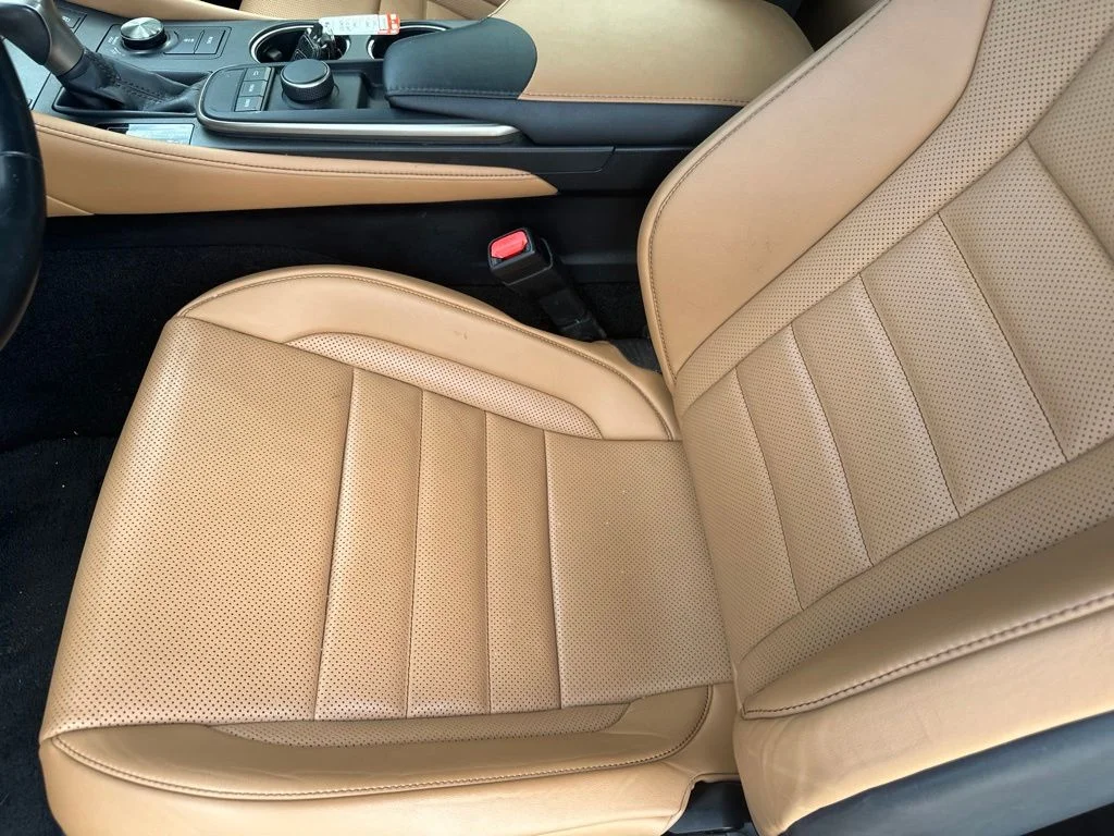 Used 2016 Red Lexus 200t image 4