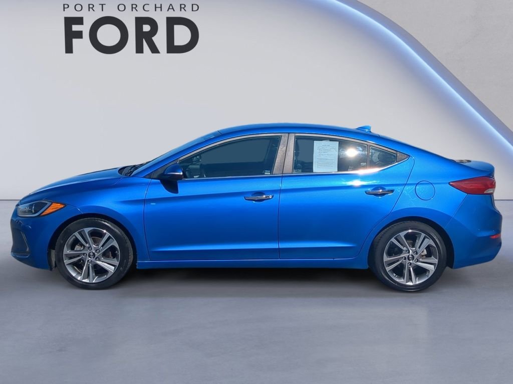Used 2017 Electric Blue Metallic Hyundai Limited image 3