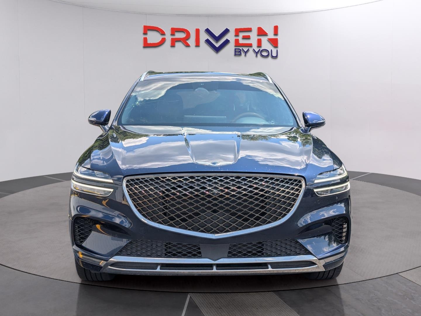 Used 2022 Adriatic Blue Genesis 2.5T image 8