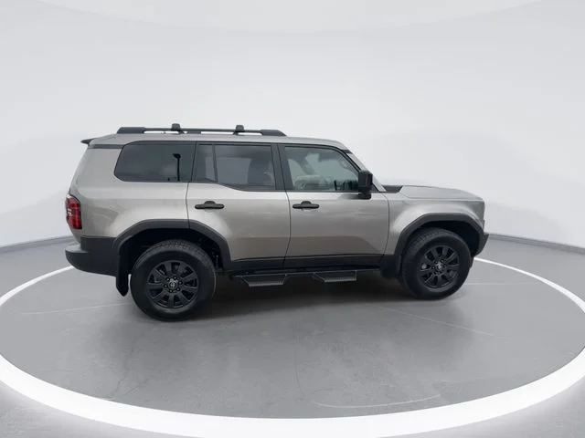 Used 2025 Brown Toyota Base image 9