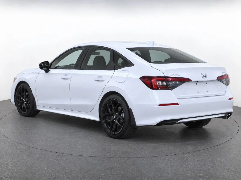 Used 2025 White Honda Sport image 4