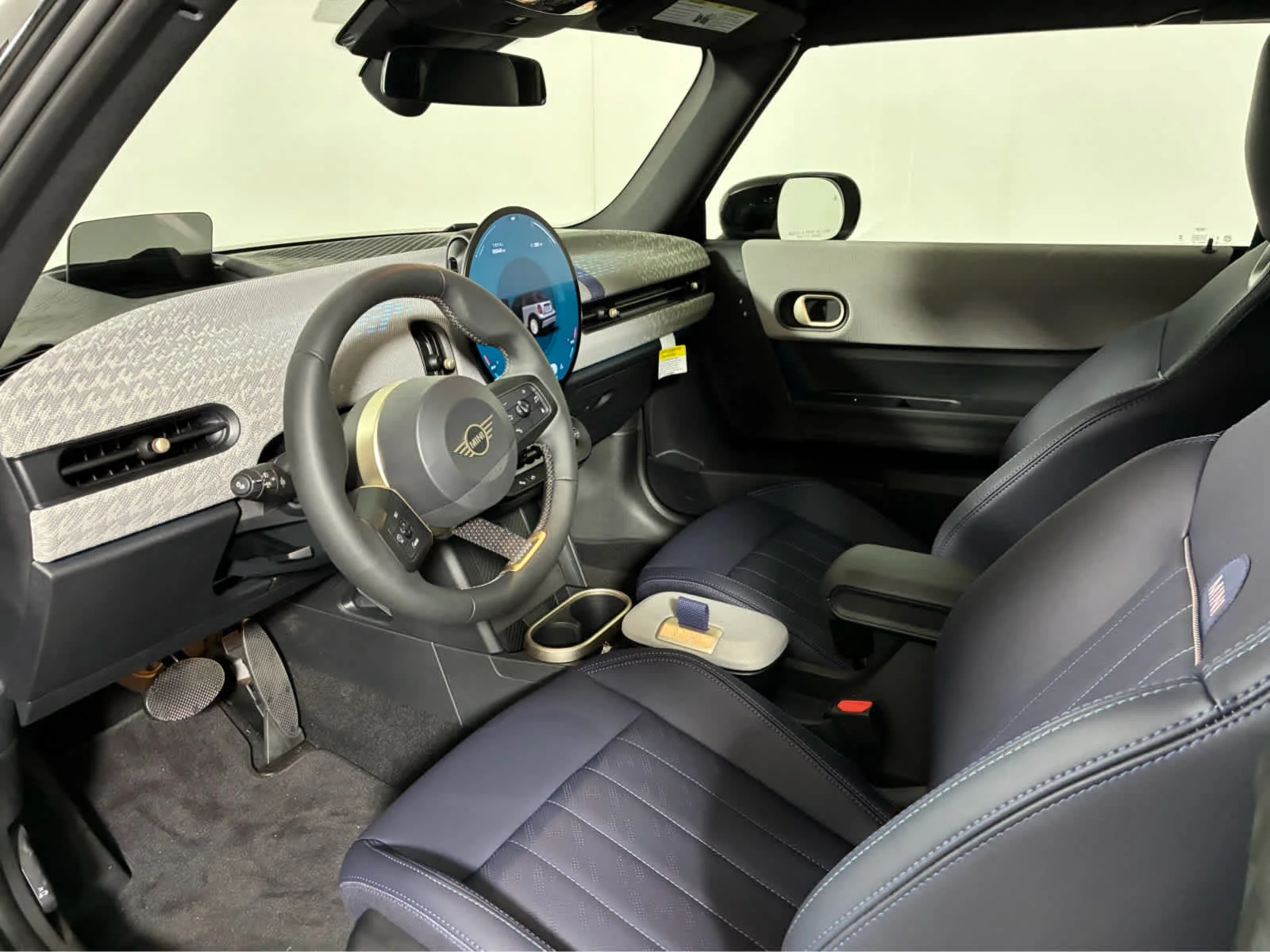 2026 MINI Convertible S - Photo 21