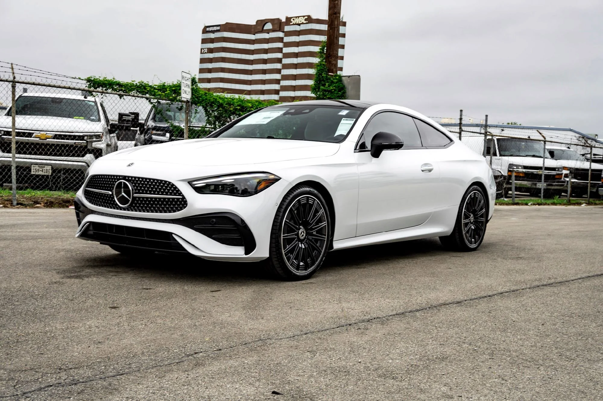 New 2026 White Mercedes-Benz CLE 450 image 6