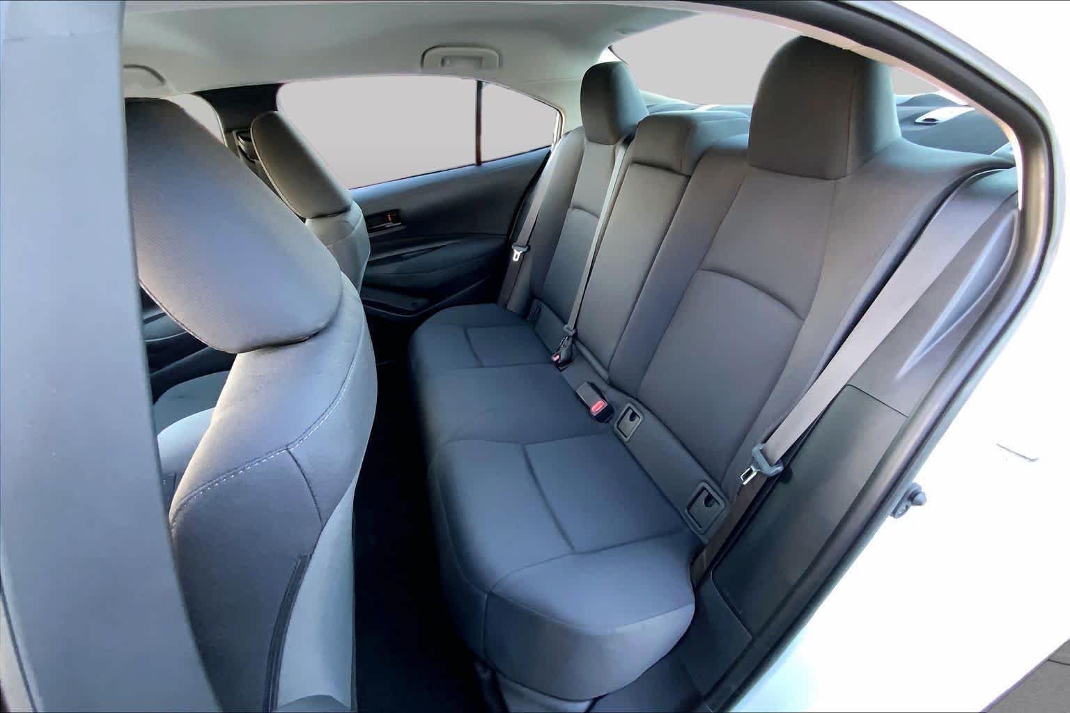 Used 2026 Ice Cap Toyota LE image 18