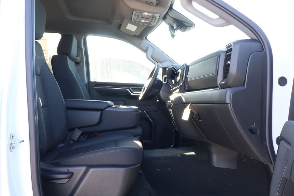 2026 Chevrolet Silverado 1500 LT - Photo 40