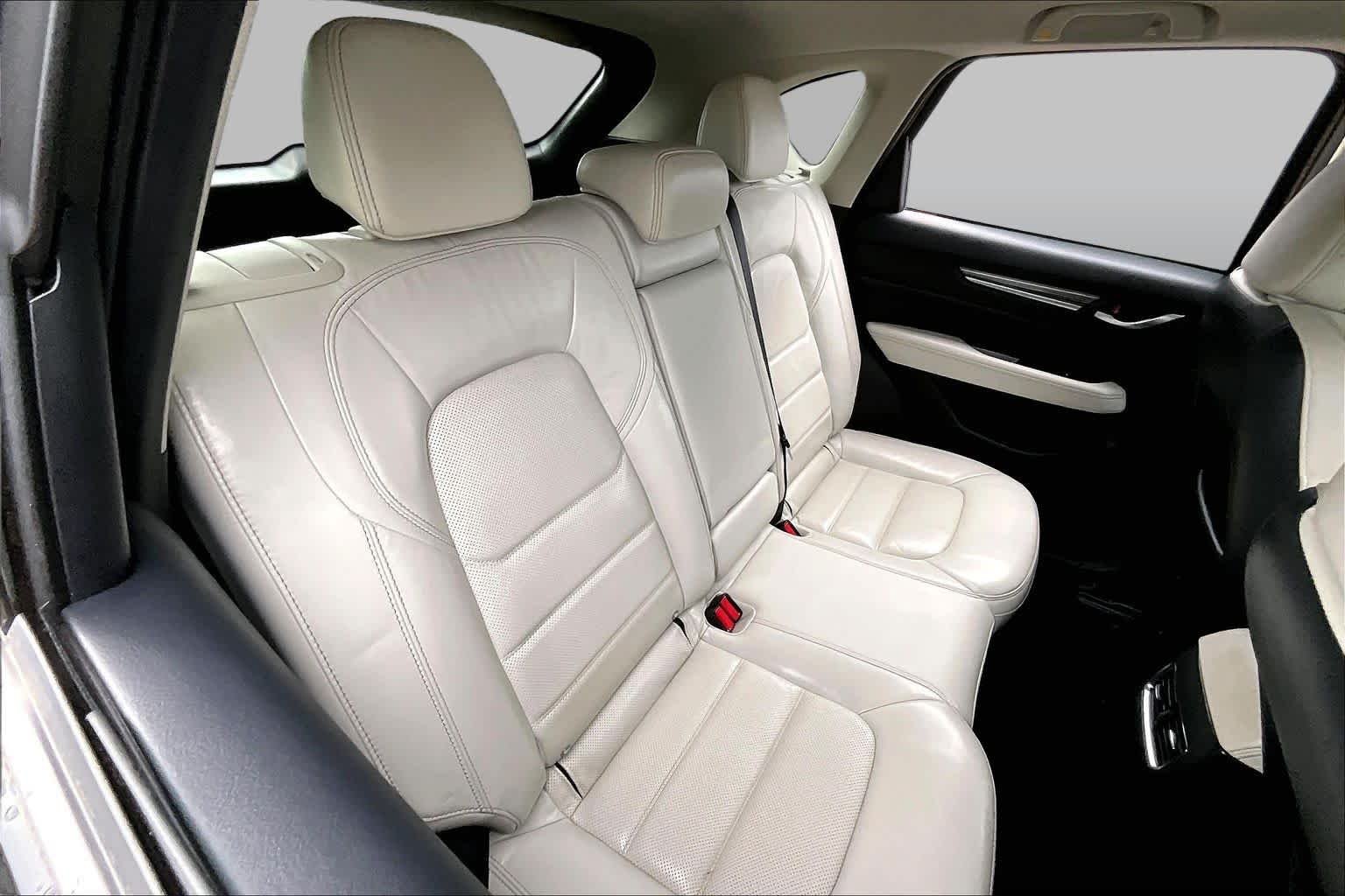 Used 2018 Jet Black Mica Mazda Grand Touring image 20
