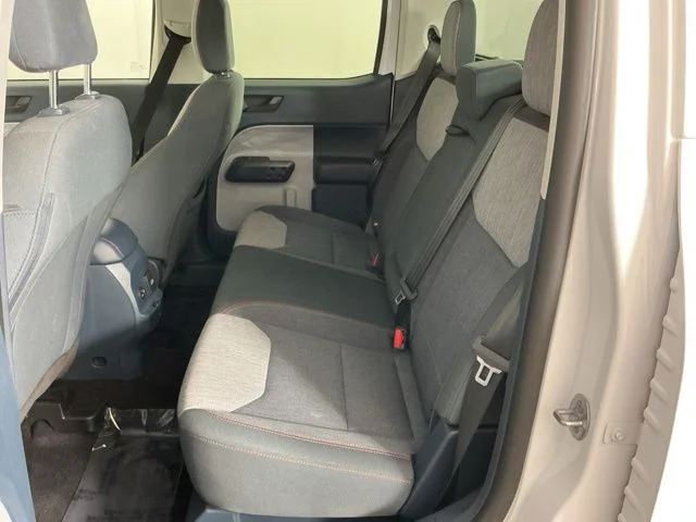 Used 2022 Oxford White Ford XLT image 26