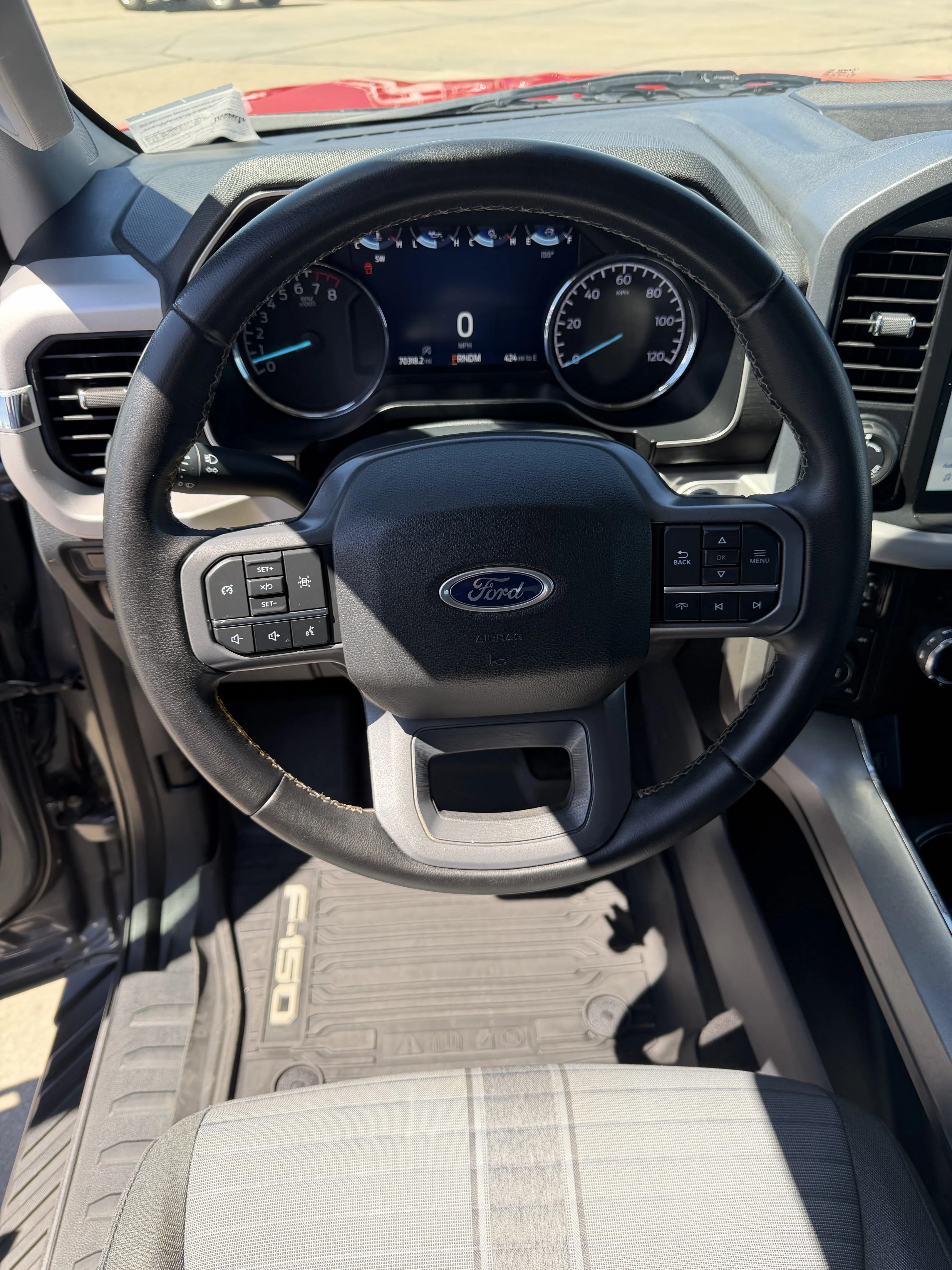 Used 2023 Red Ford XLT image 12