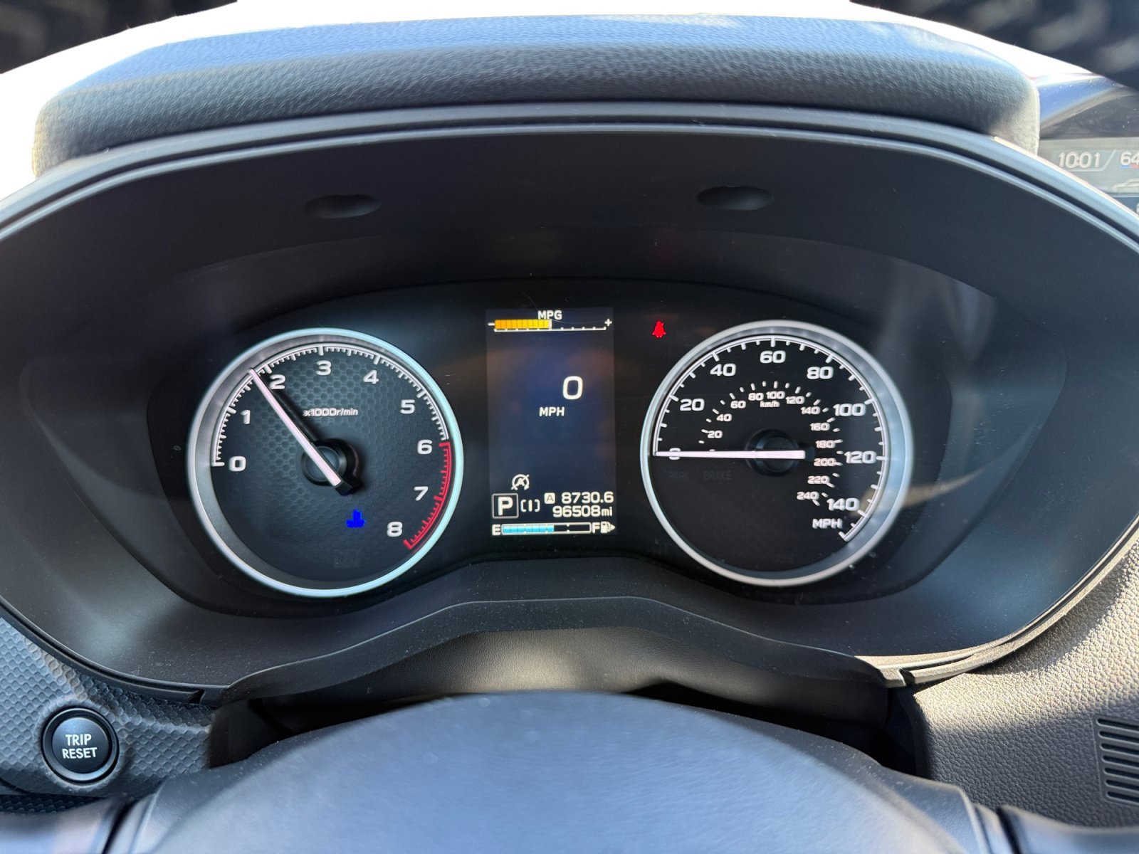 Used 2020 Ice Silver Metallic Subaru Limited image 11