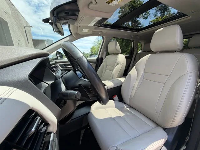 Certified Used 2023 White Nissan SL image 20