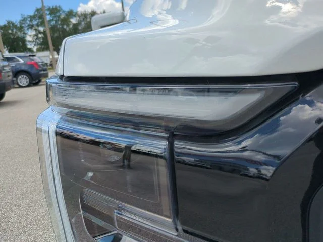 New 2026 Star White Metallic Tri-Coat Ford Lariat® image 10