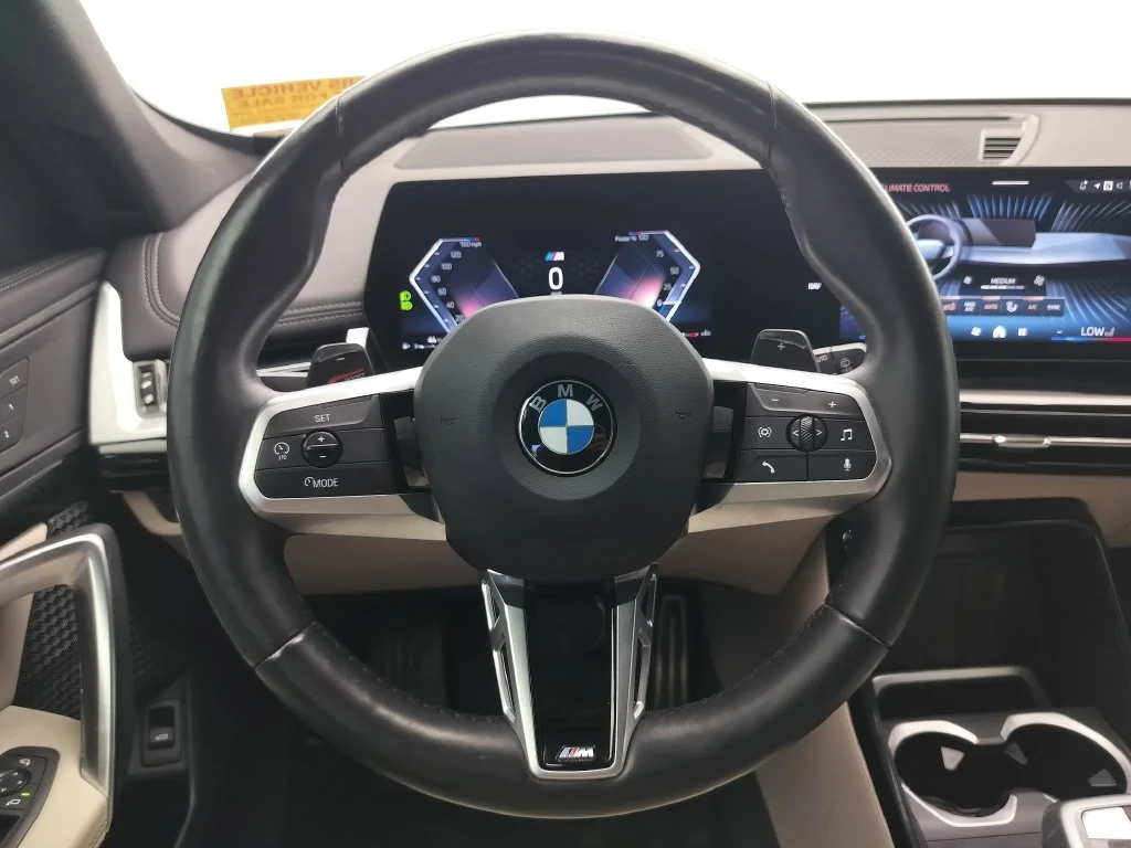 Certified Used 2025 Cape York Green Metallic BMW xDrive28i image 12