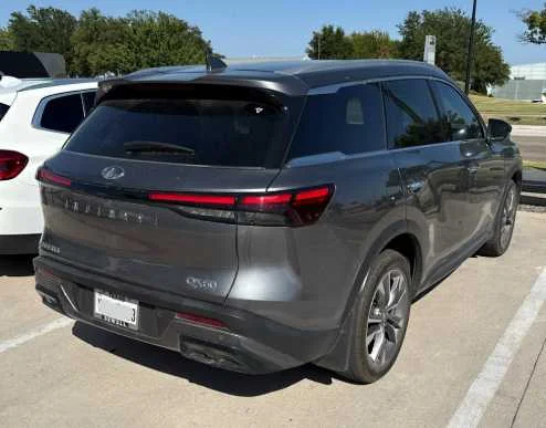 Used 2024 Graphite Shadow INFINITI LUXE image 3
