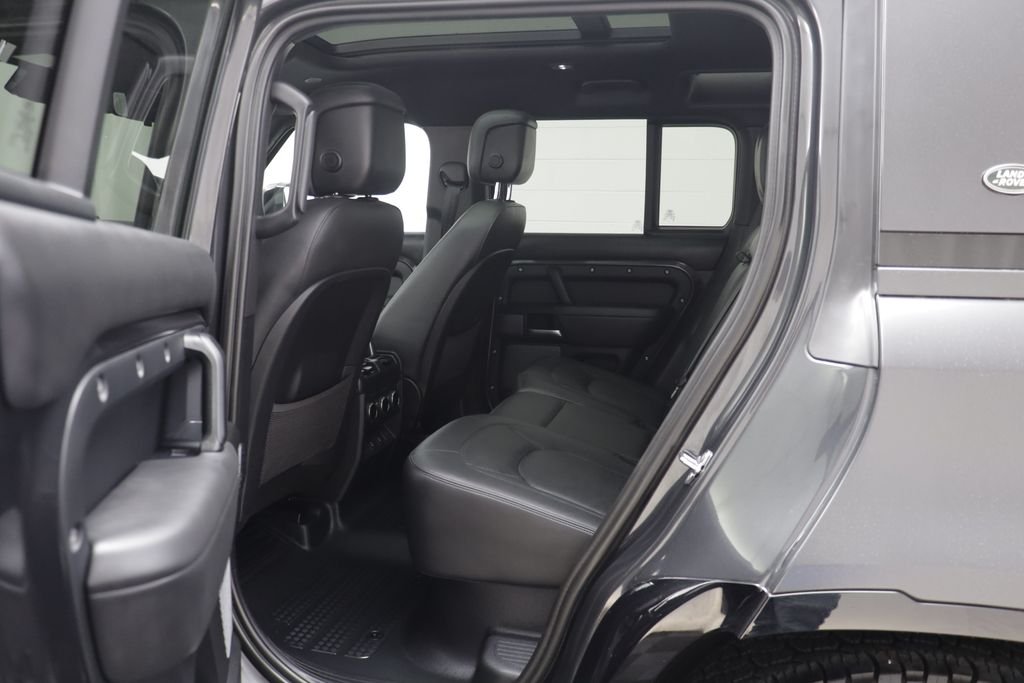 Used 2023 Gray Land Rover Carpathian Edition image 15