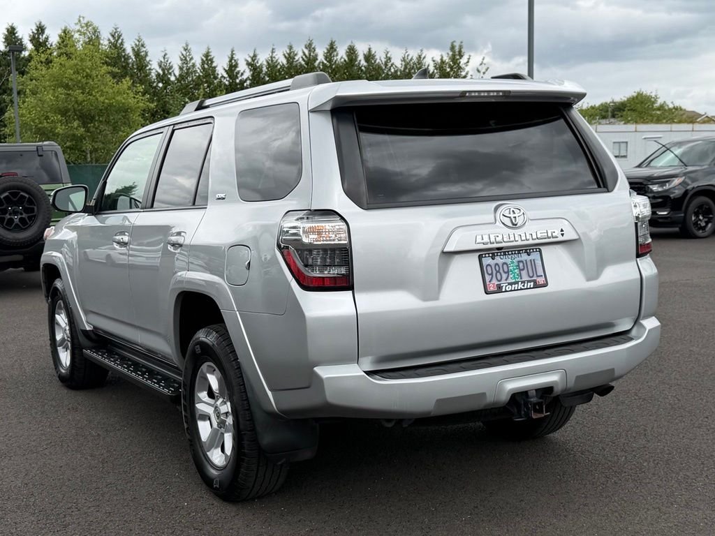 Used 2022 Classic Silver Metallic Toyota SR5 Premium image 7
