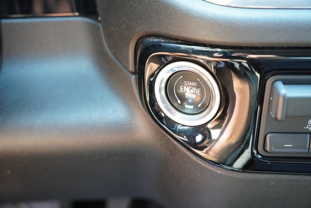 2024 Chevrolet Silverado 1500 LT - Photo 30