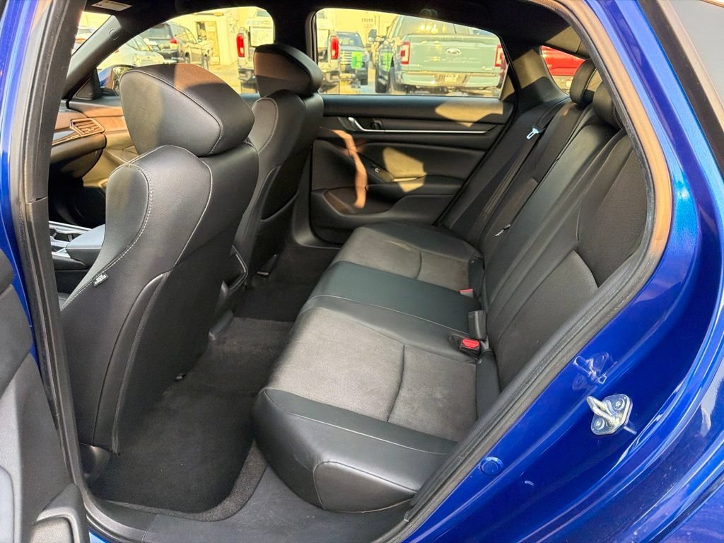 Used 2020 Blue Honda Sport image 12