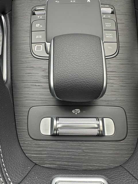 New 2026 Obsidian Black Metallic Mercedes-Benz GLS 450 image 85