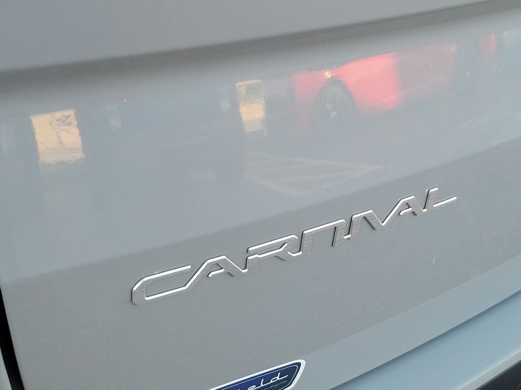 Certified Used 2024 Ceramic Silver Kia EX image 6