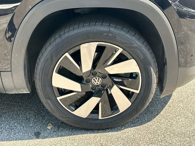 Certified Used 2024 Black Volkswagen 2.0T SE w/Technology image 12