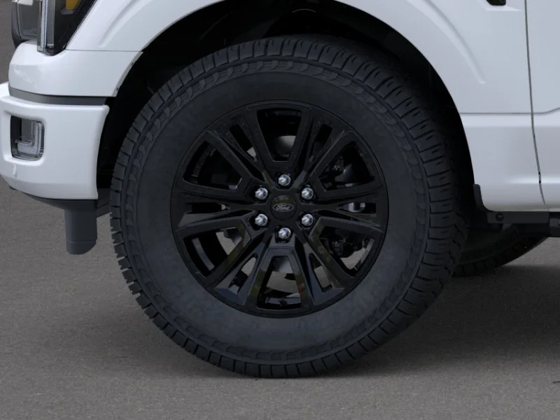 New 2026 Star White Metallic Tri-Coat Ford Platinum® image 19
