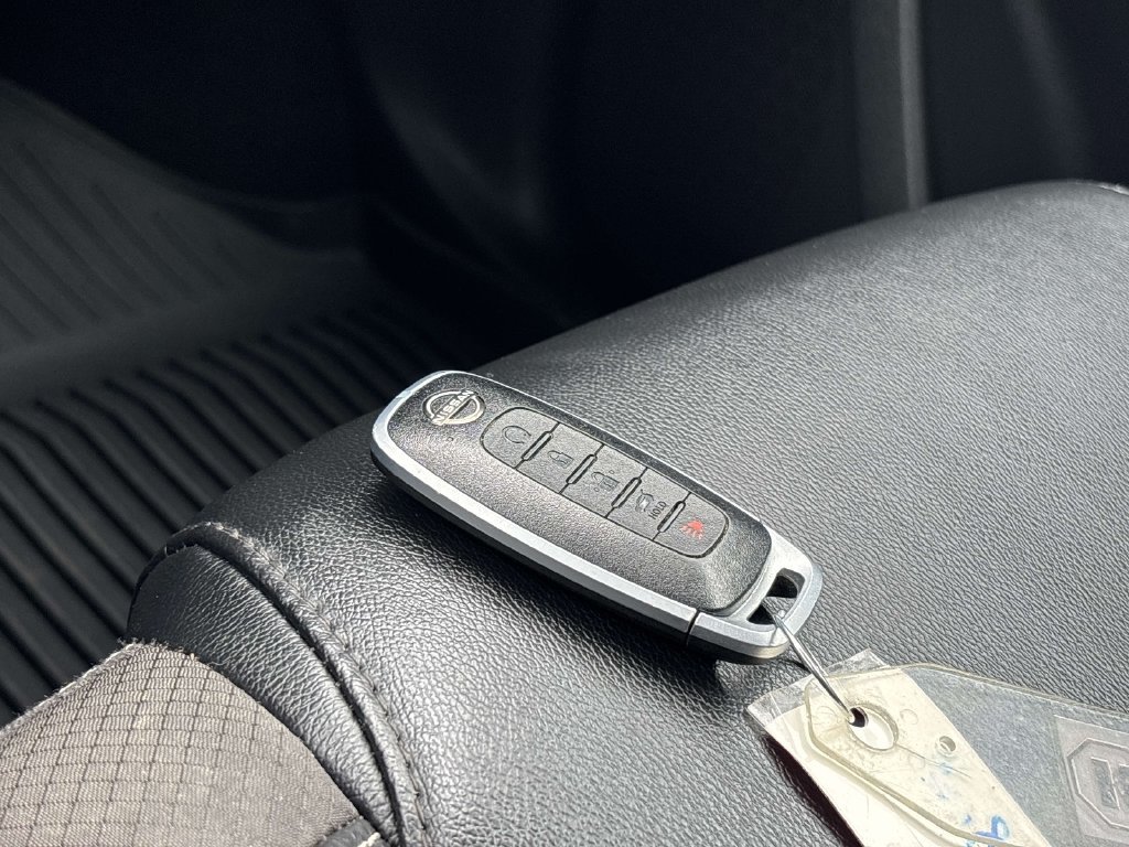 Used 2023 Gray Nissan SL image 26
