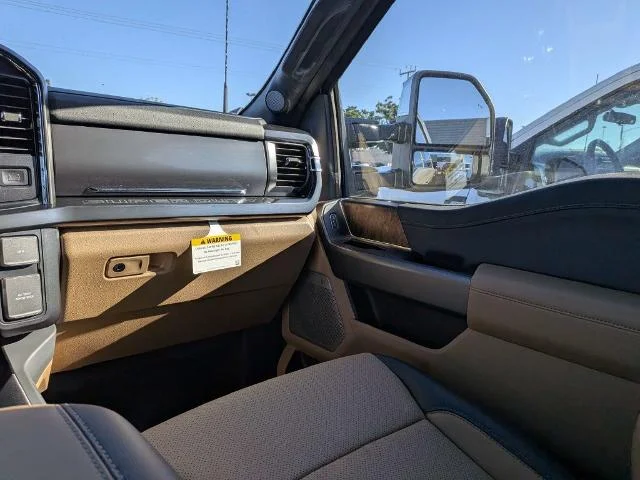 New 2027 Marsh Gray Metallic Ford F-250® Lariat® image 44