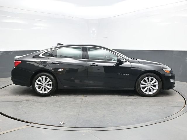 Used 2023 Black Chevrolet LT image 8