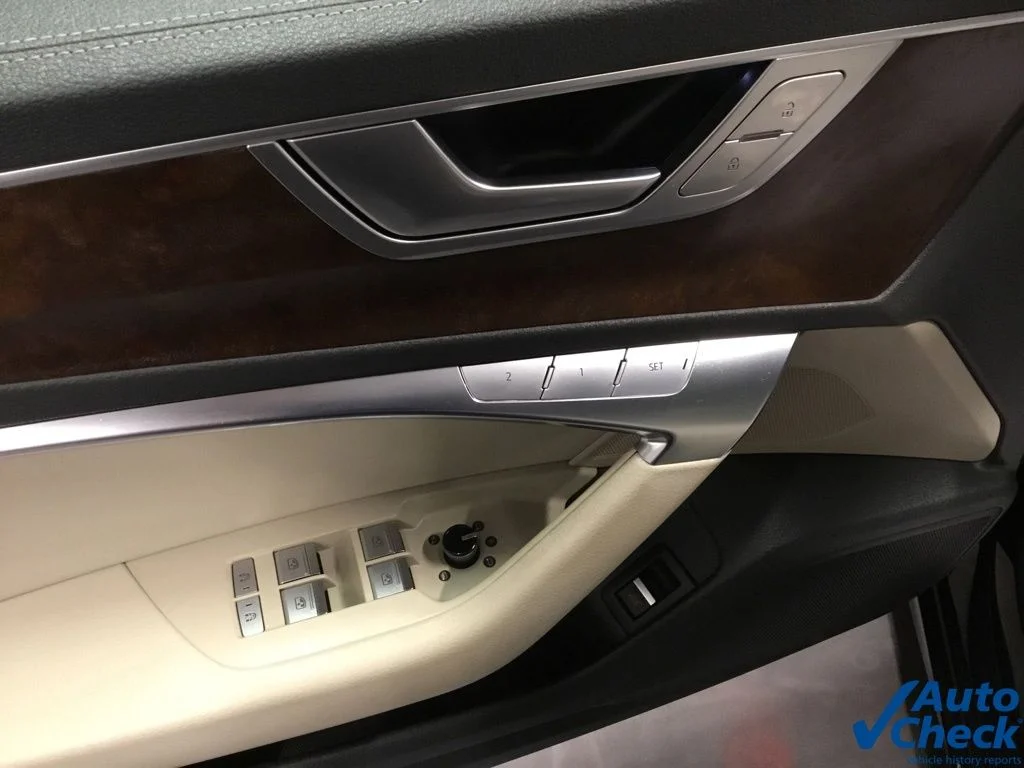 Used 2019 Blue Audi 3.0T Premium image 20