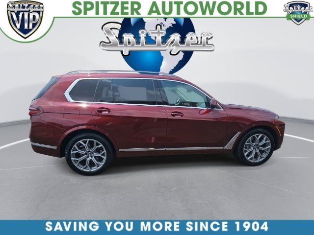 2025 BMW X7