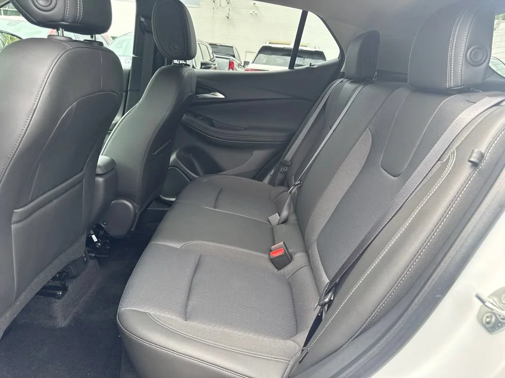 Used 2024 Summit White Buick Preferred image 13