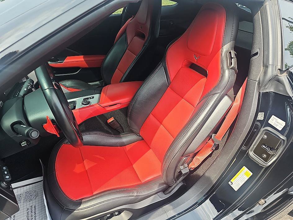 Used 2019 Black Chevrolet Grand Sport 2LT image 16