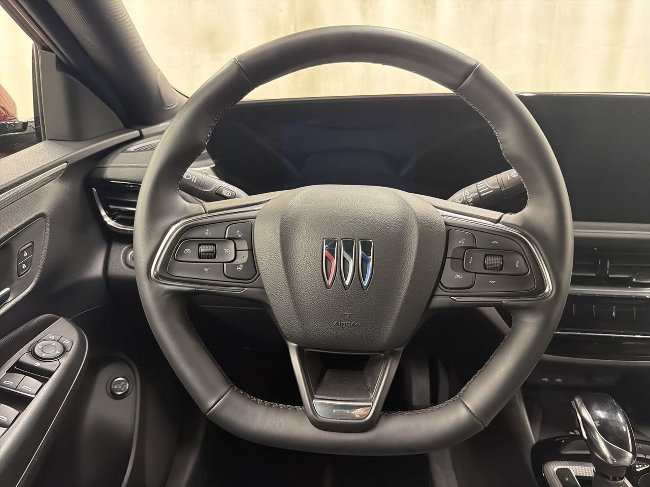 Used 2025 Cinnabar Metallic Buick Avenir image 16