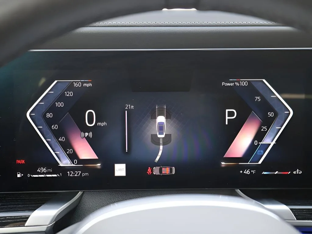 2025 BMW 7 Series 740i - Photo 32