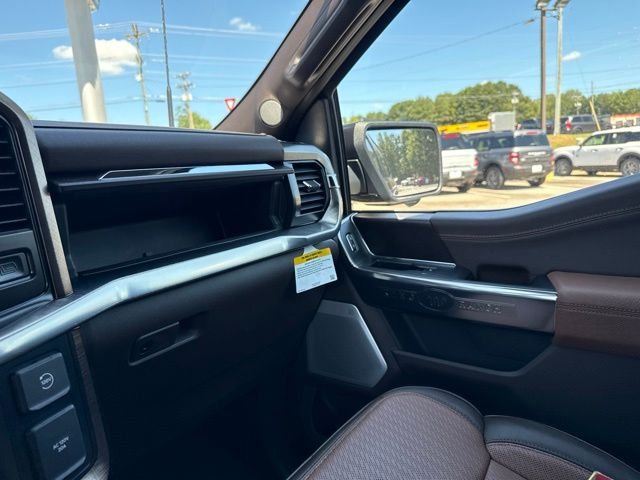 New 2026 Agate Black Metallic Ford King Ranch image 37
