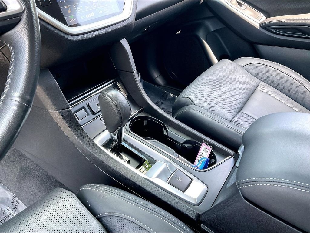 Used 2023 Ice Silver Metallic Subaru Limited image 20