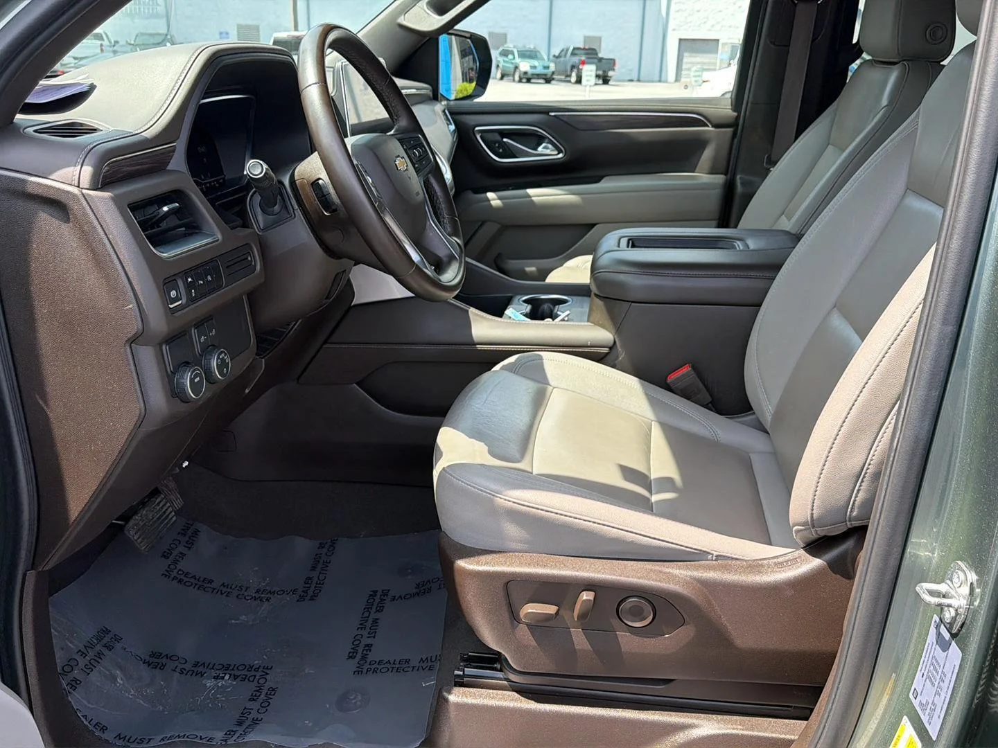 Used 2024 Silver Sage Metallic Chevrolet LT image 10