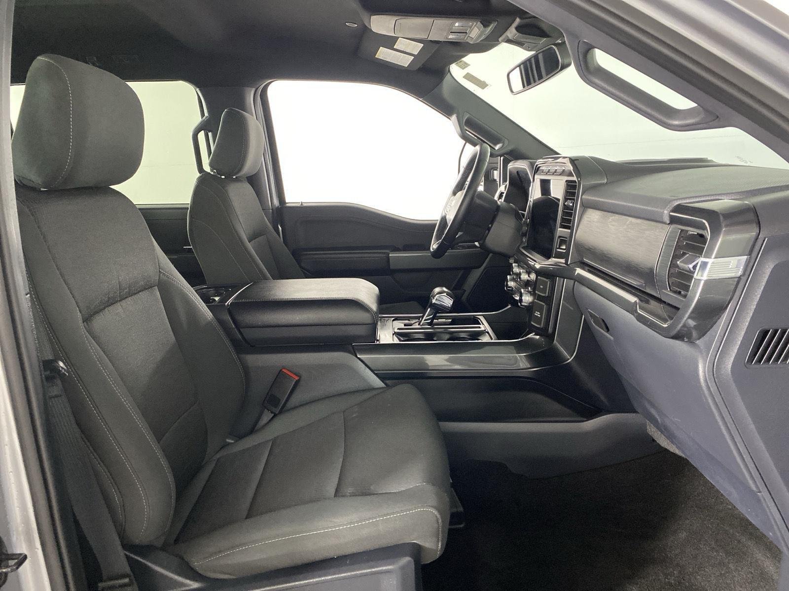 Used 2022 Iconic Silver Ford XLT image 26