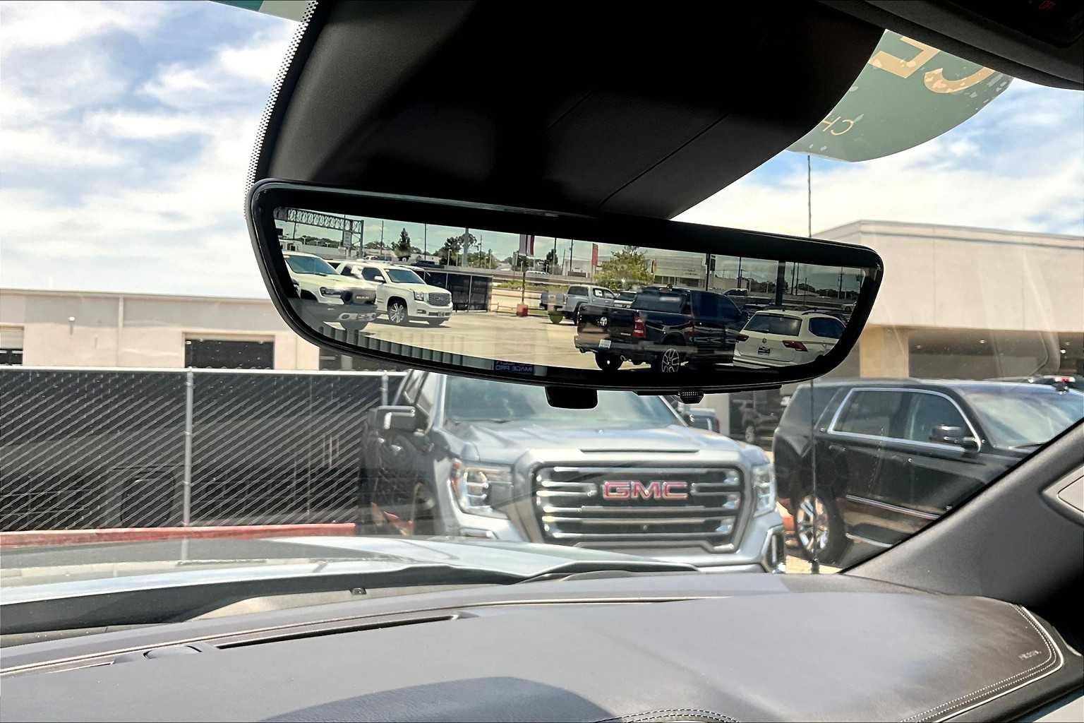 Used 2024 Sterling Metallic GMC Denali image 34