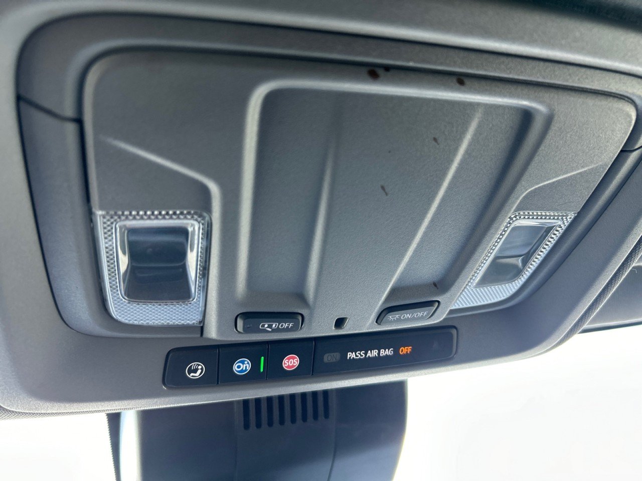 Used 2024 Summit White Chevrolet LT Trail Boss image 16