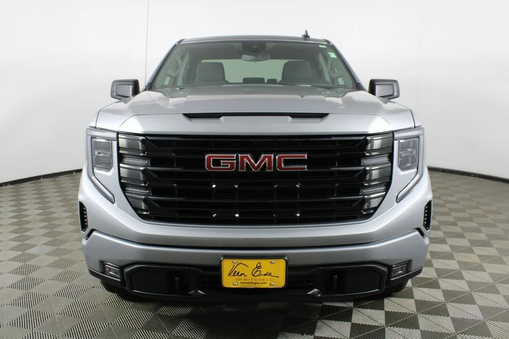 New 2026 Sterling Metallic GMC Elevation image 2