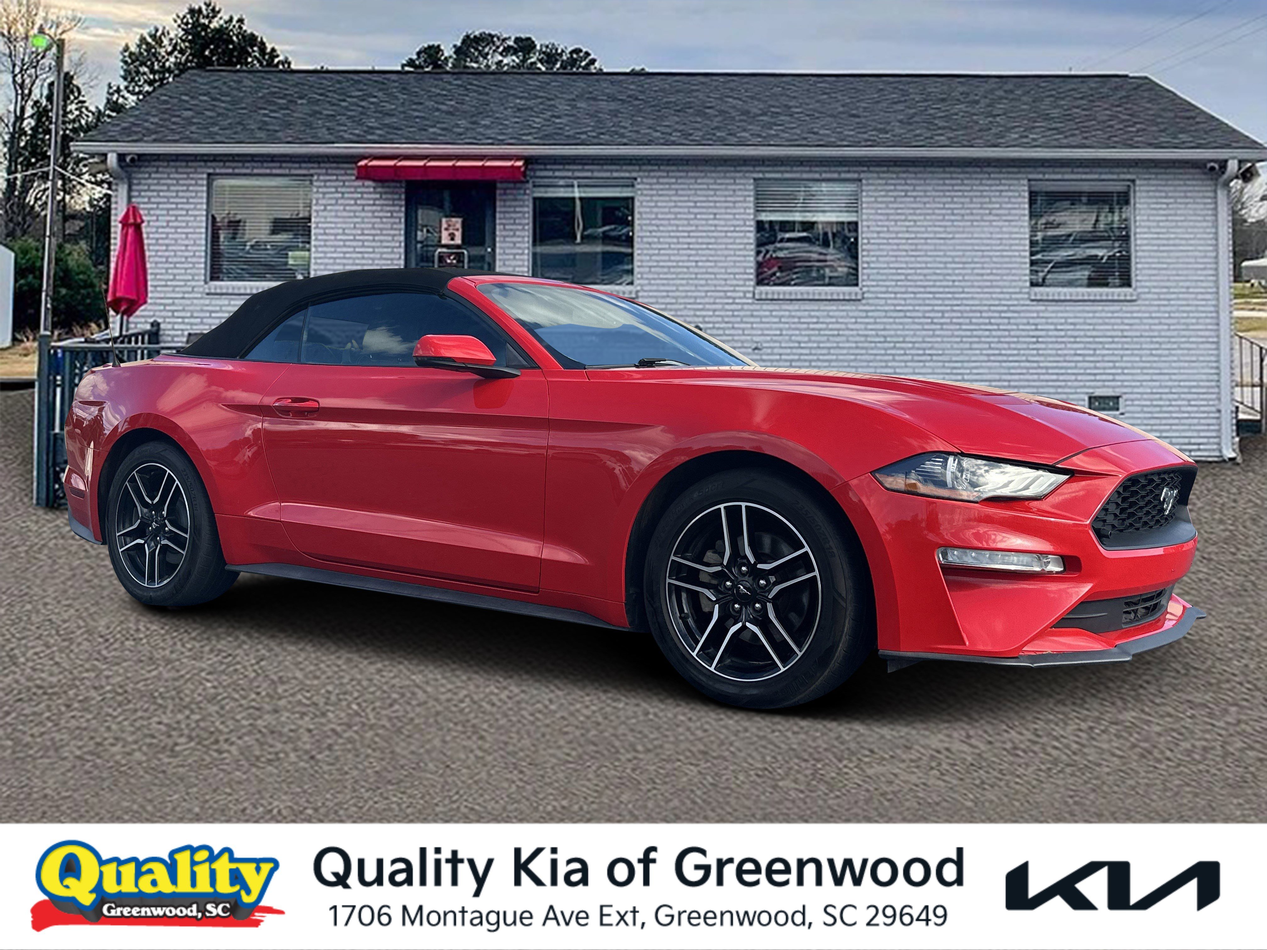 2018 Ford Mustang EcoBoost Convertible Premium's photo