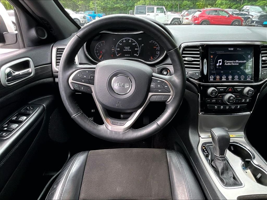 Used 2019 Bright White Clearcoat Jeep Altitude image 17